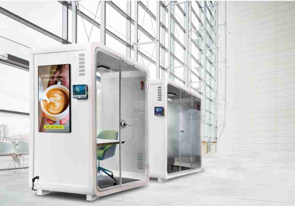 欧陆注册子公司达擎之智慧行动办公舱，，，，采用PDLC智能调光玻璃设计，，，，透过通电与断电的电流切换，，，，呈现透明与雾面效果，，具节能降耗特性并兼顾隐私，，，，确保信息安全